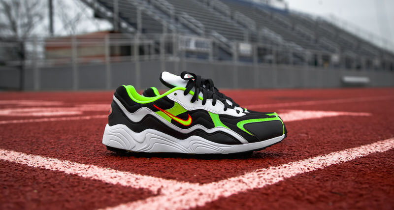 Nike Zoom Alpha Black/Volt