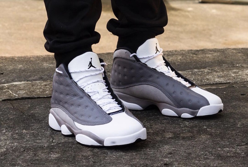 Air Jordan 13 "Atmosphere Grey"