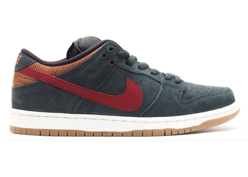 Nike SB Dunk Low "Corduroy/Ale Brown"