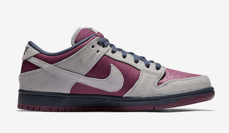 Nike SB Dunk Low "Atmosphere Grey"