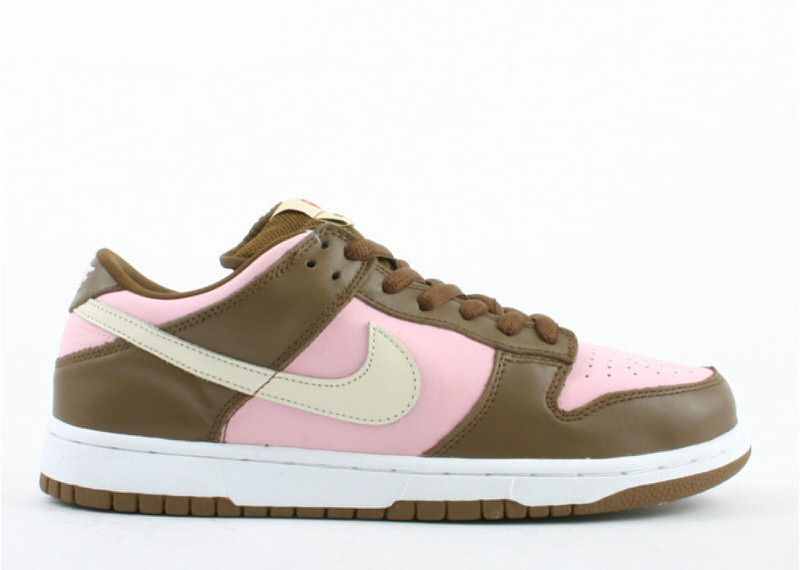 Stussy x Nike SB Dunk Low "Neapolitan"