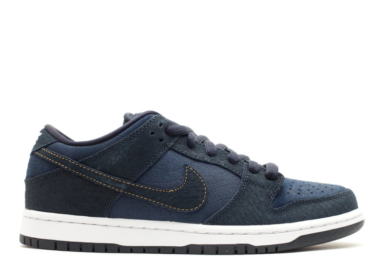 Nike SB Dunk Low "US Passport"