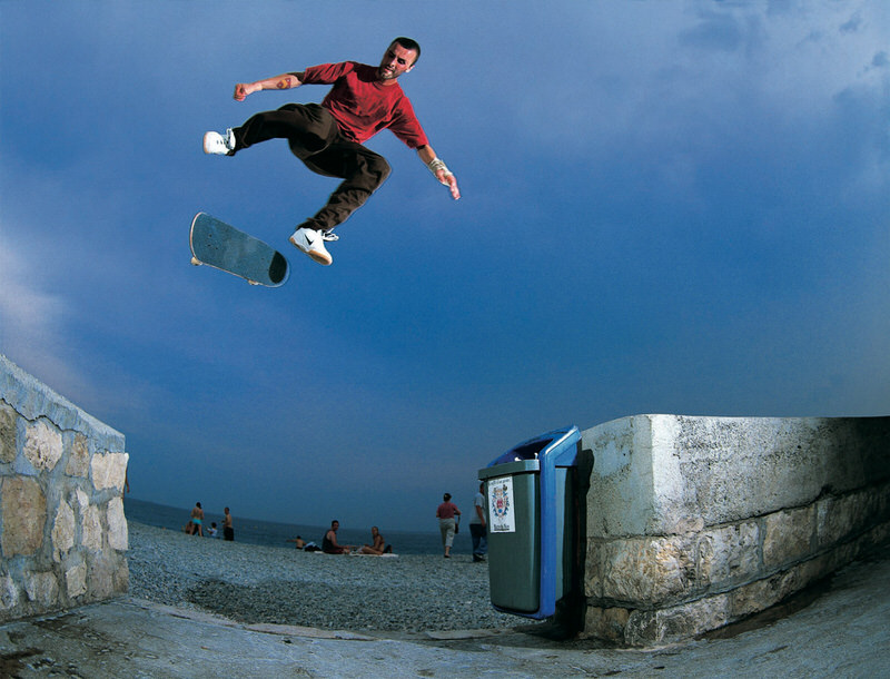 Skate meets sport influence once again, as Gino wears the Nike SB Lunar Gato, which borrows from Nike's long-standing soccer design influence.