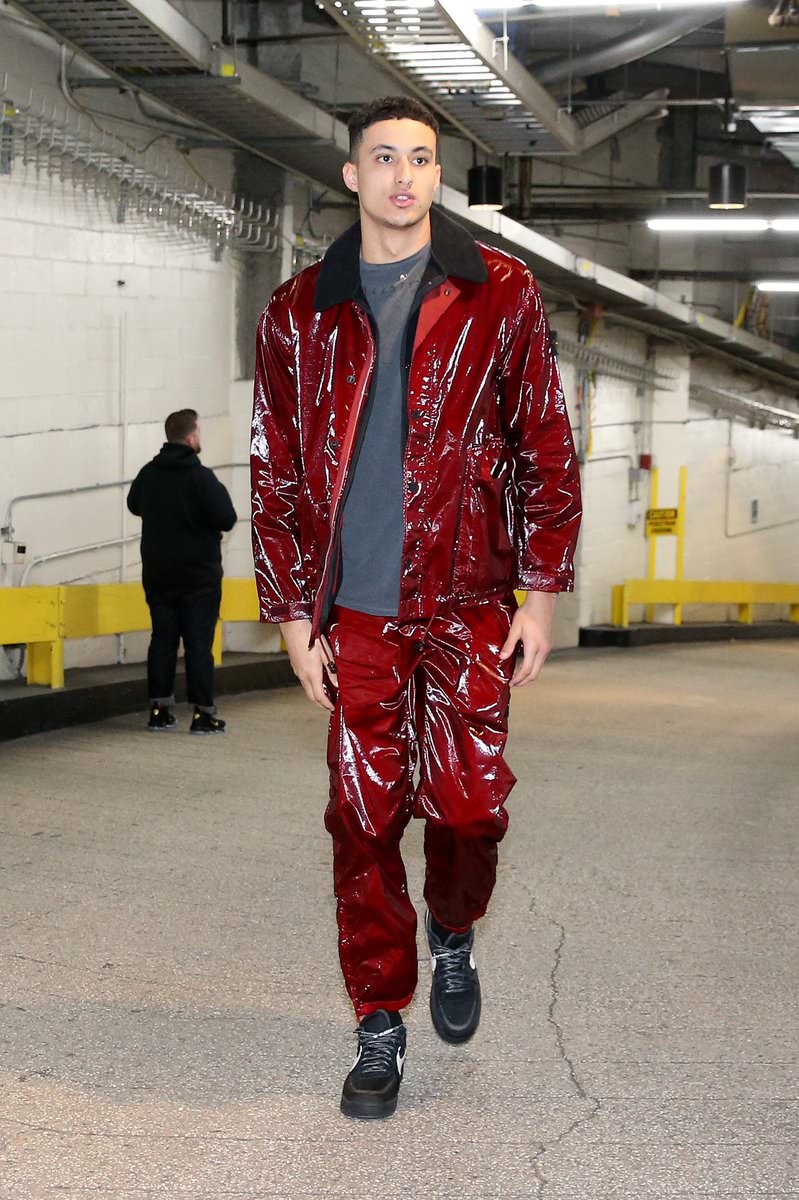 Kyle Kuzma in the Off White x Nike Air Force 1 Low "Black"