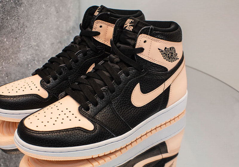 Air Jordan 1 "Crimson Tint"