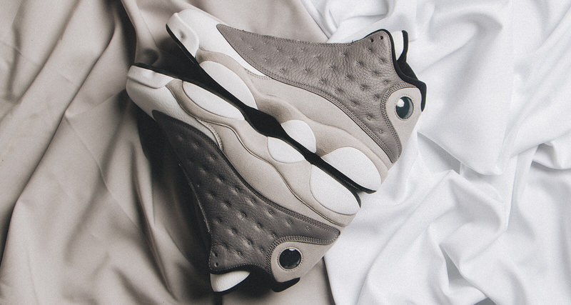 Air Jordan 13 "Atmosphere Grey"