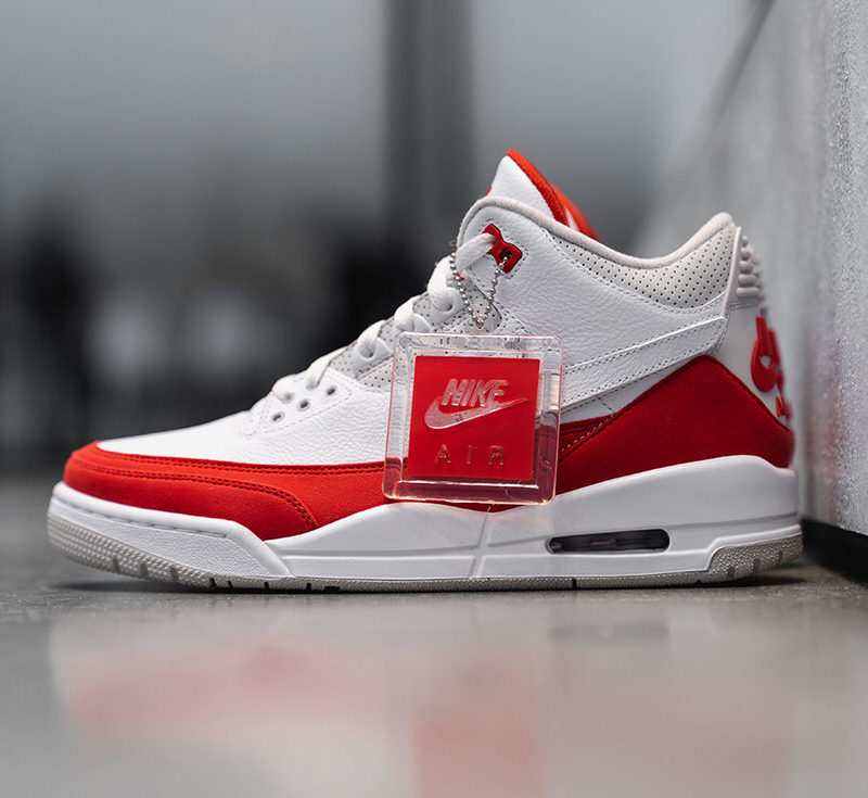 Air Jordan 3 Tinker "Air Max 1"