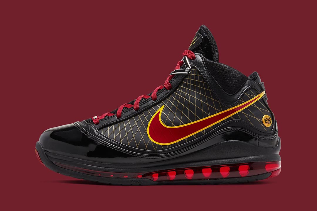 nike-lebron-7-fairfax-cu5646-001-release-date-01