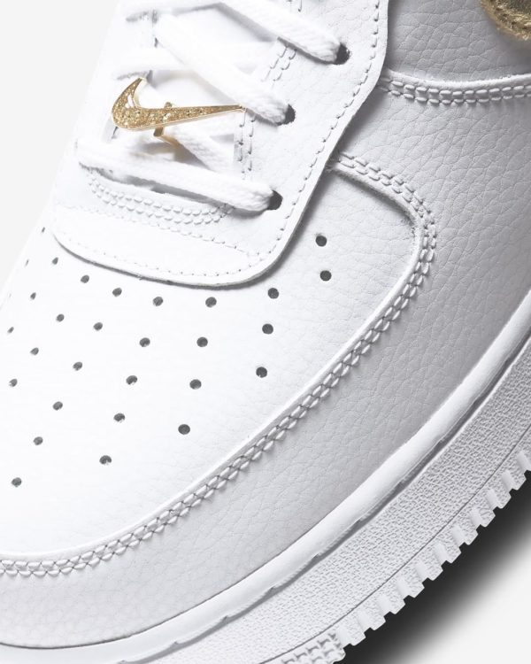 nike-air-force-1-low-07-lv8-white-metallic-gold-DC2181-100