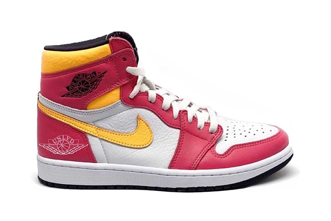 air-jordan-1-retro-high-og-light-fusion-red-white-laser-orange-black-555088-603