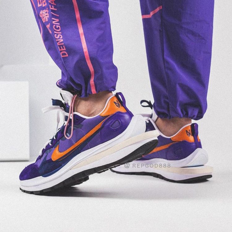 sacai-nike-vaporwaffle-dark-iris-campfire-orange-white-2021-release-date