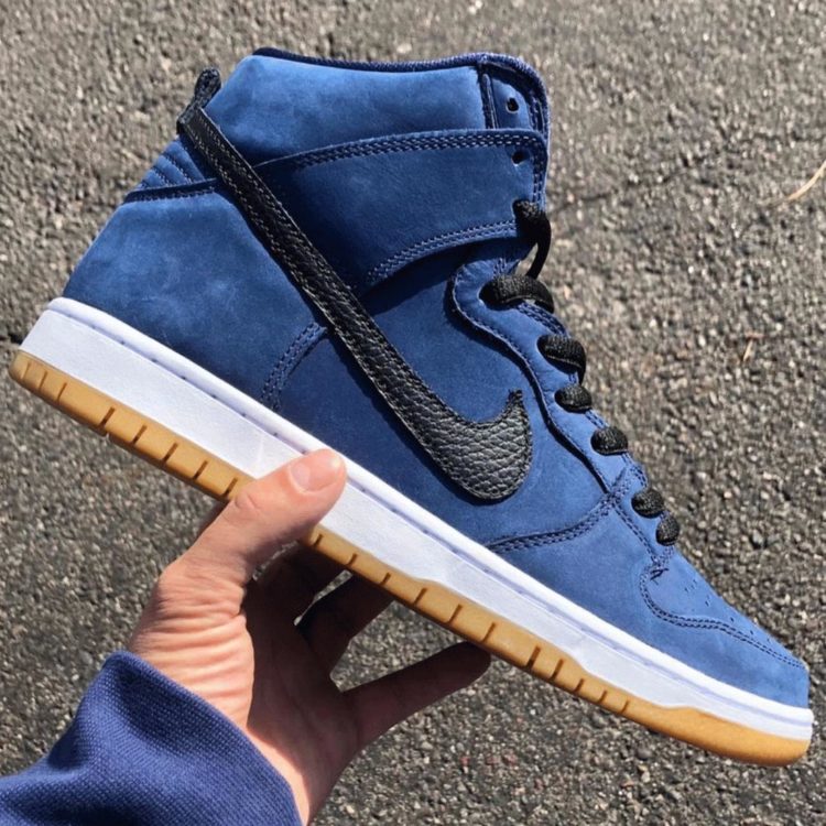 Nike-SB-Dunk-High-Obsidian-Black-Light-Gum-Brown-Release-Date