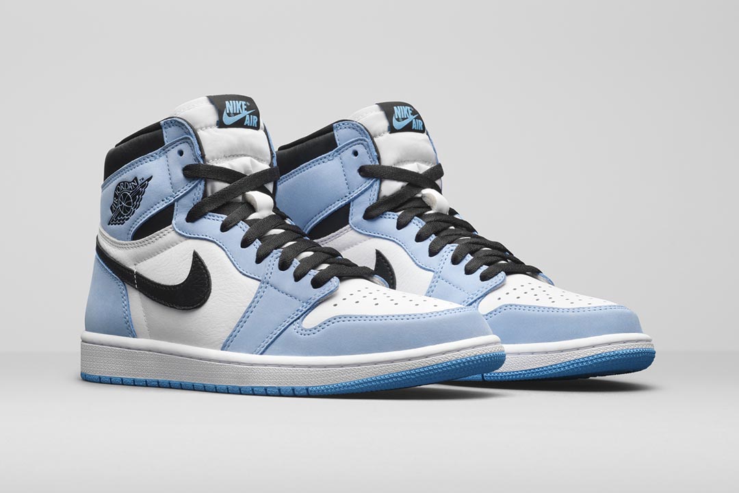 _air-jordan-1-retro-high-og-university-blue-555088-134