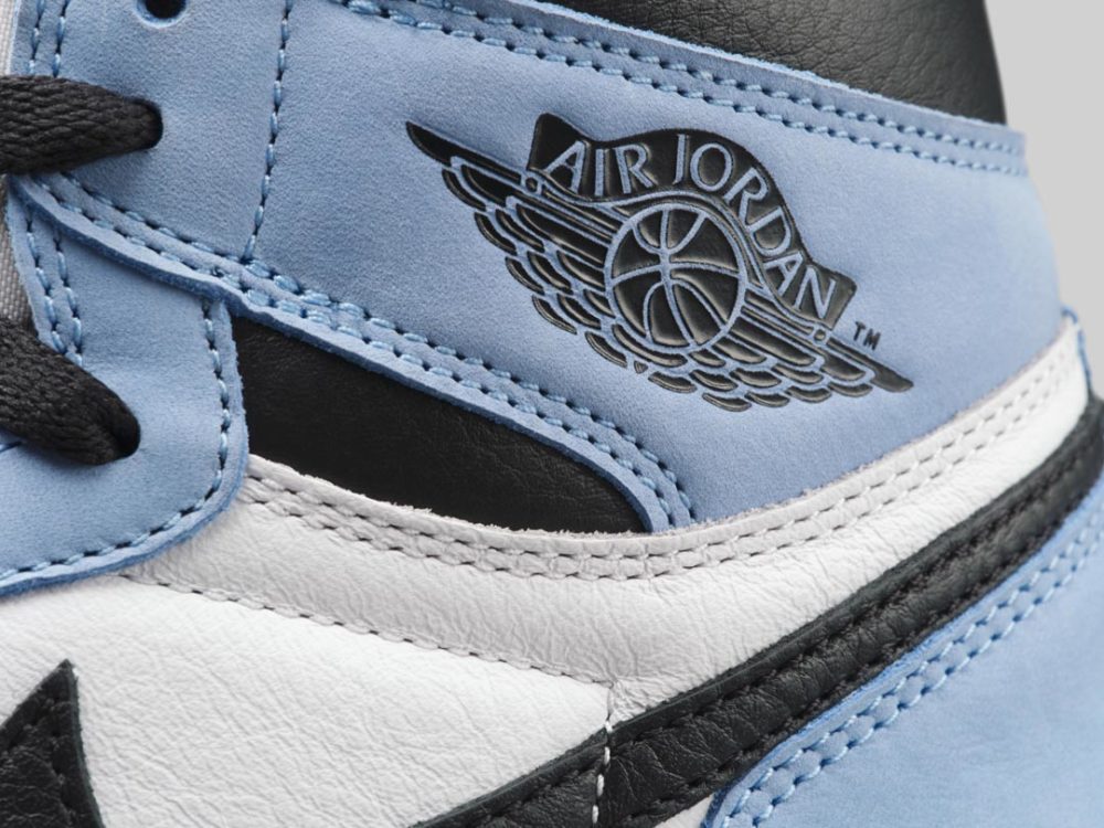 _air-jordan-1-retro-high-og-university-blue-555088-134