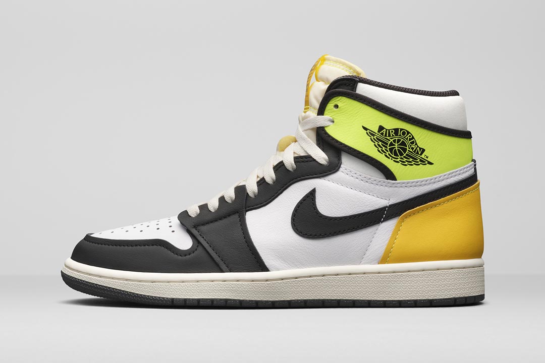 air-jordan-1-retro-high-og-volt-university-gold-555088-118