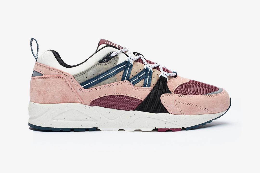 karhu-fusion-2-misty-rose-reflecting-pond-f804087