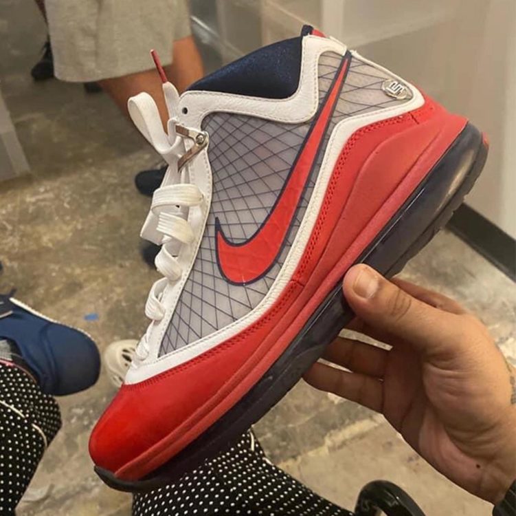 nike-LeBron-7-diana-taurasi-usa-white-rush-blue-university-red-dj5158-100-release-date