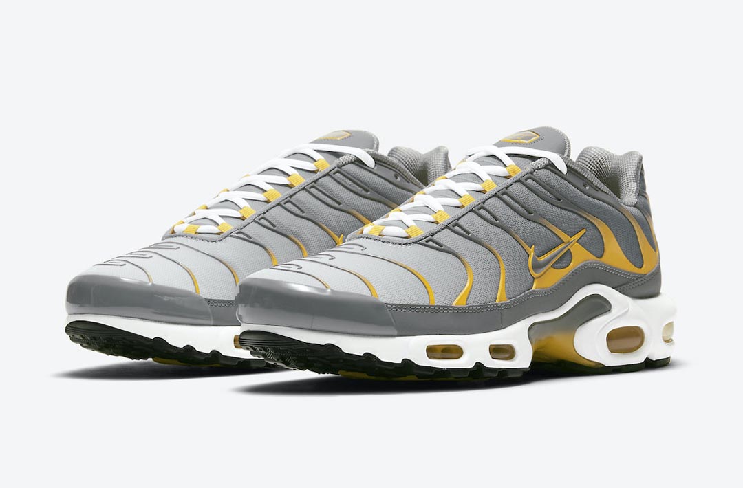 nike-air-max-plus-DD7111-001