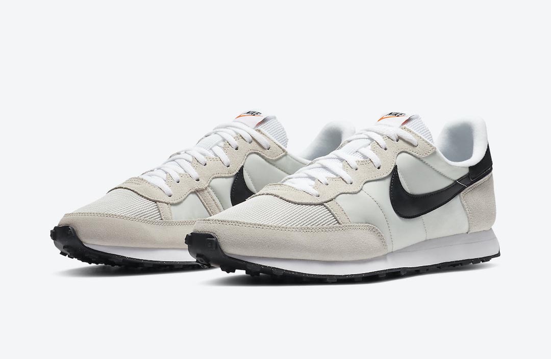 nike-challenger-og-light-bone-white-black-CW7645-003