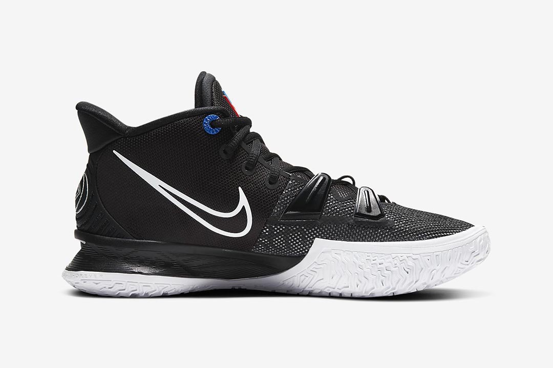 nike-kyrie-7-brooklyn-black-off-noir-chile-red-white-cq9326-002