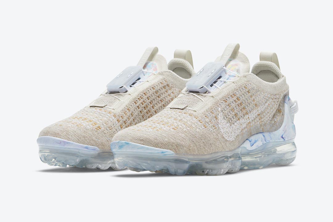 nike-wmns-air-vapormax-2020-oatmeal-white-light-bone-hydrogen-bone-CT1933-100