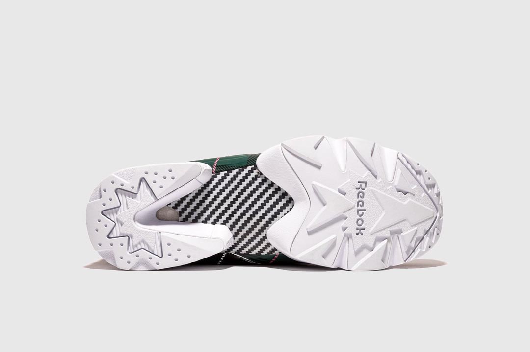 opening-ceremony-reebok-instapump-fury-og-plaid-white-black-pantone-green-fw2474