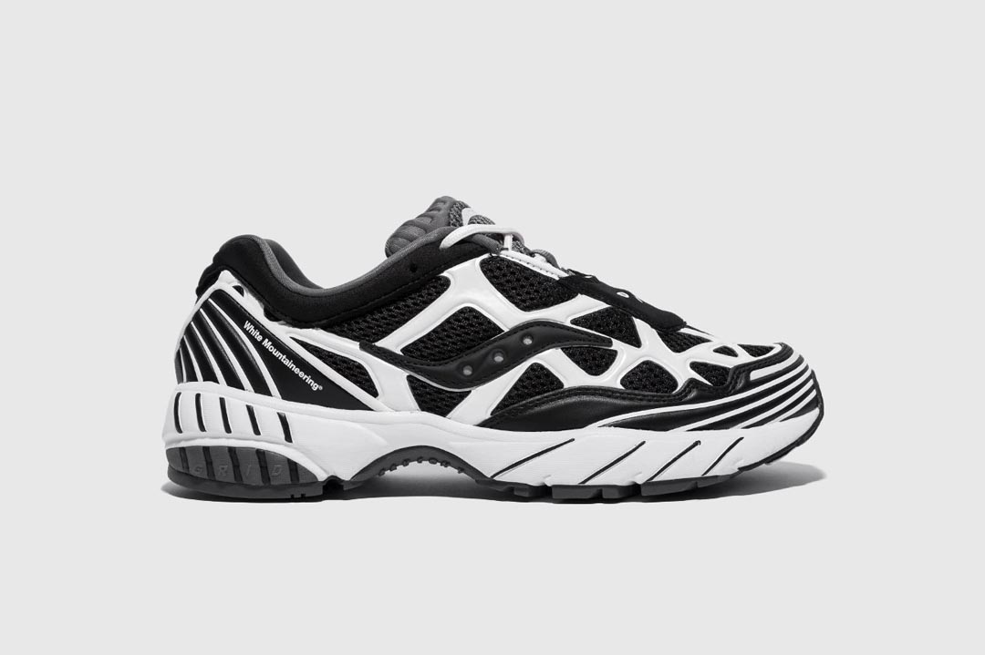 white-mountaineering-saucony-grid-web-black-white-s70532-1