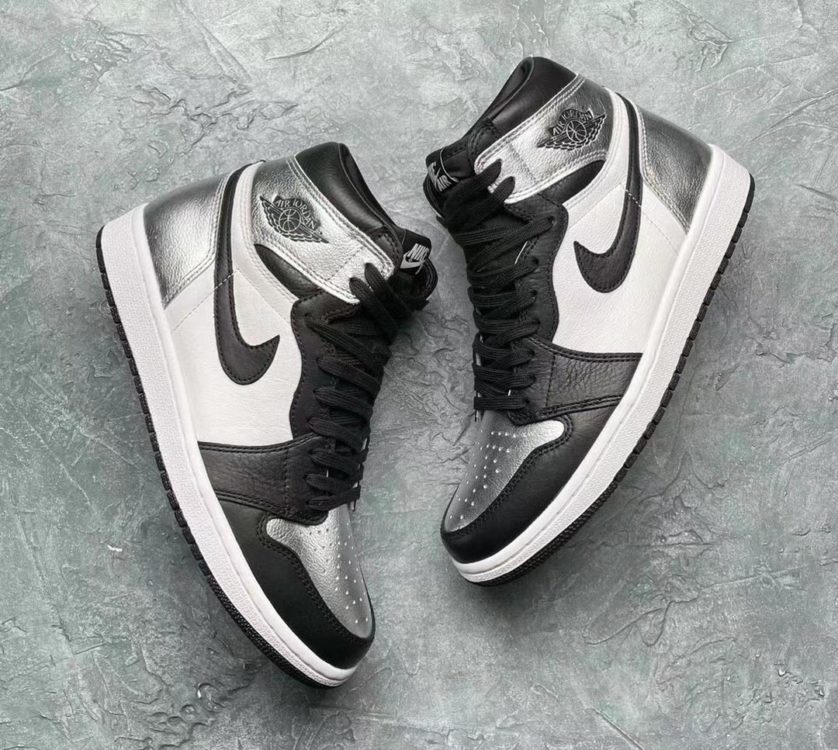 wmns-air-jordan-1-retro-high-og-metallic-silver-toe-cd0461-001-release-date