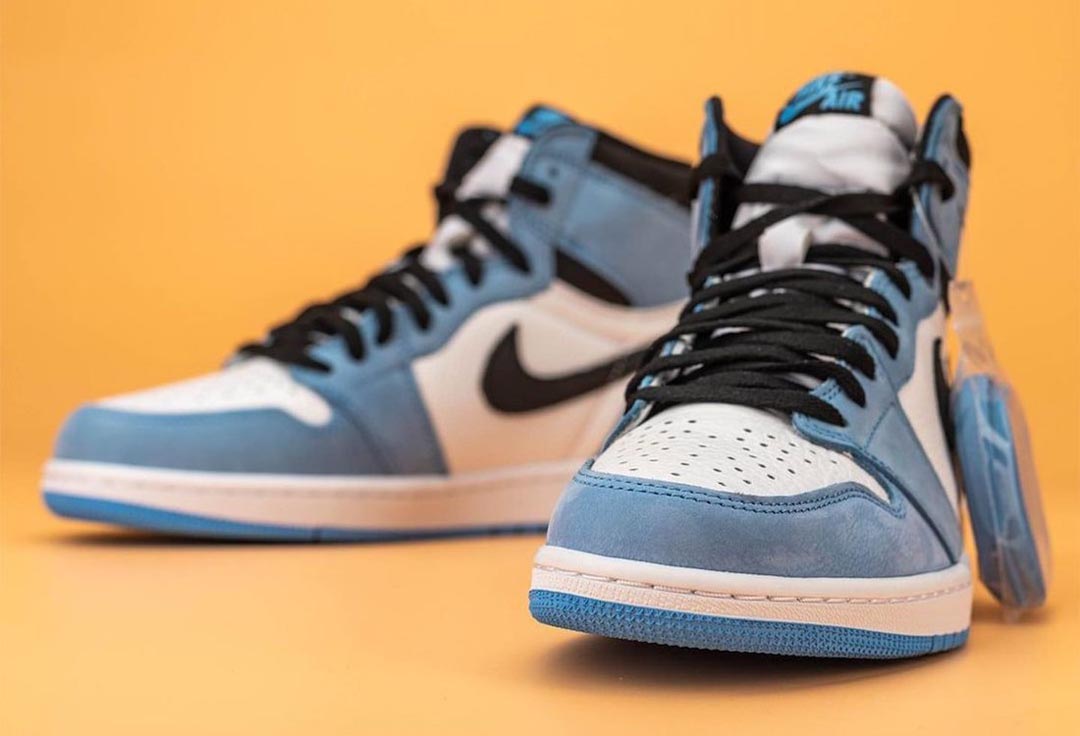 air-jordan-1-retro-high-og-university-blue-555088-134-release-date