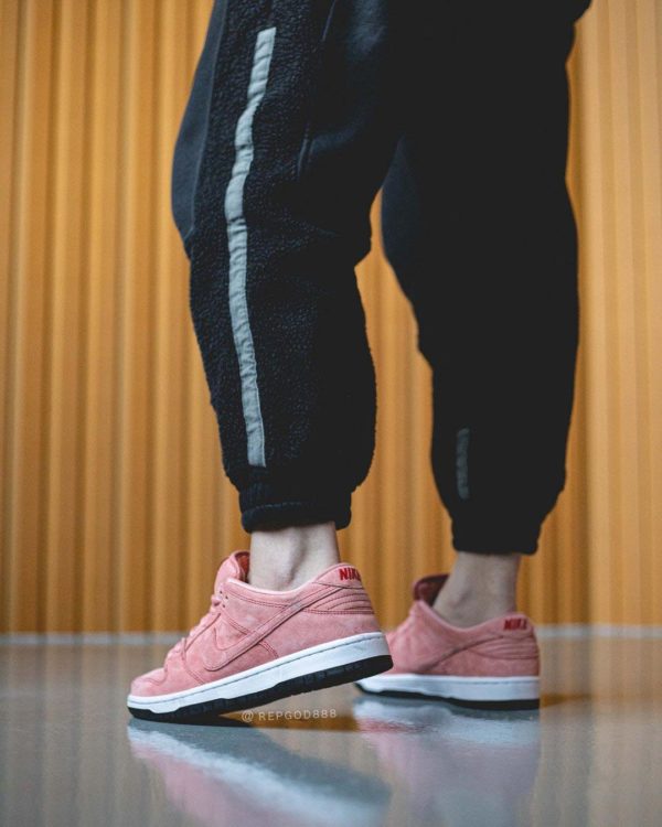 nike-sb-dunk-low-pink-pig-CV1655-600-release-date