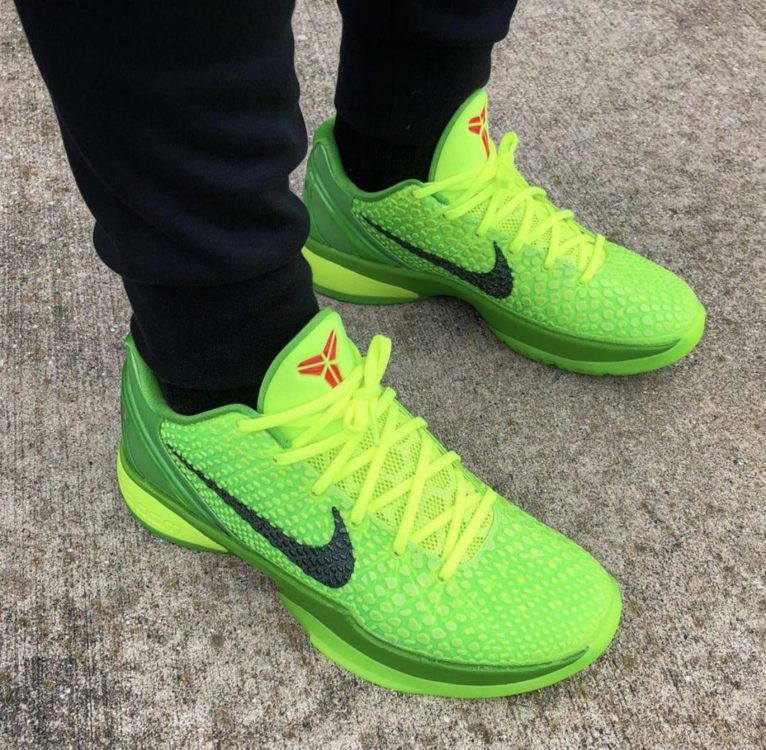 nike-zoom-kobe-6-protro-grinch-green-apple-volt-crimson-black-cw2190-300-release-date