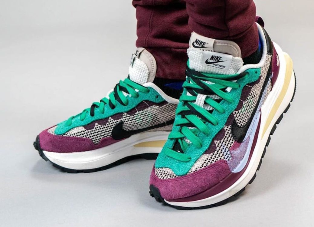 sacai-nike-vaporwaffle-villain-red-string-black-neptune-green-dd3035-200-release-date