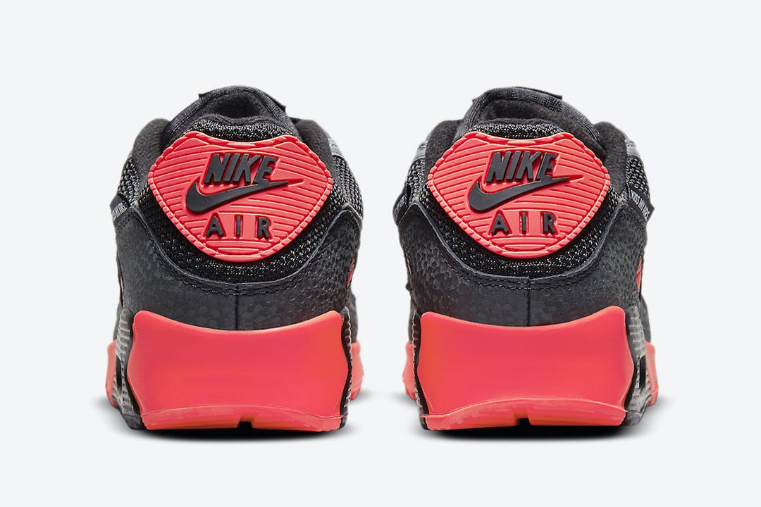 Nike Air Max 90 "Kiss My Airs" DJ4626-001