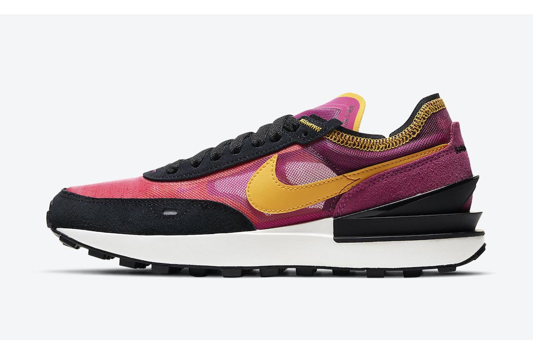 Nike Waffle One “Active Fuchsia” DC2533-600