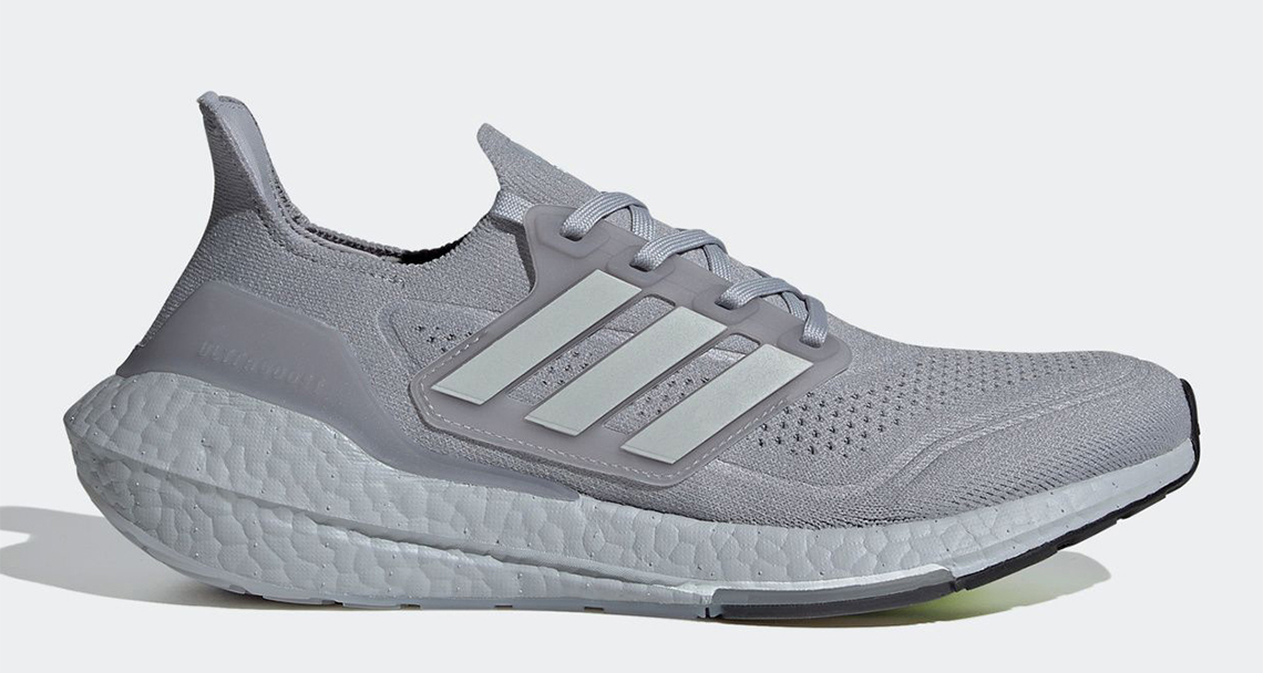 adidas UltraBoost 21 “Halo Silver” FY0432