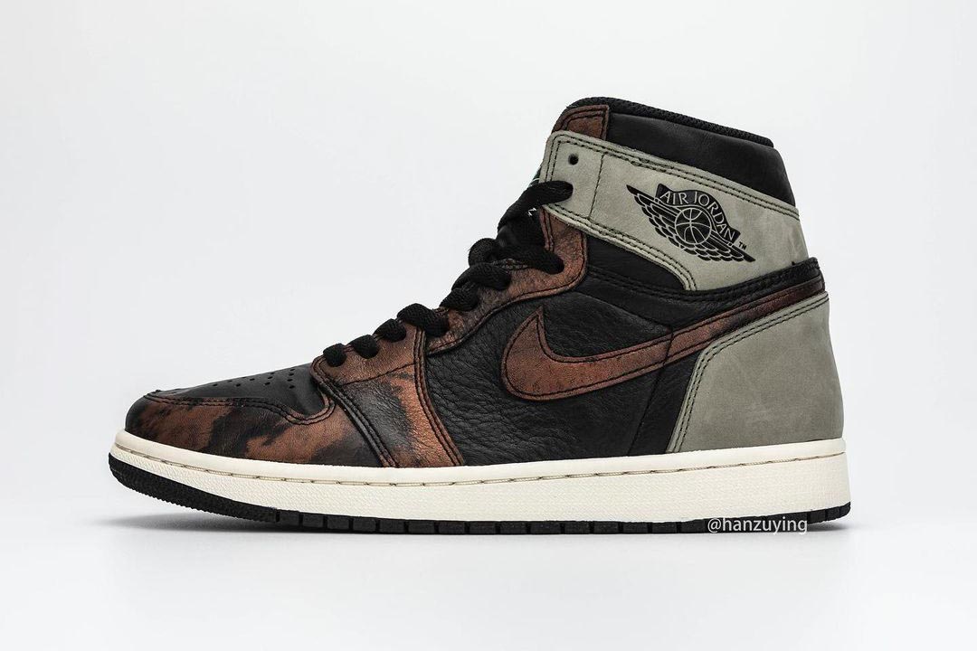 Air Jordan 1 Retro High OG "Patina" 555088-033