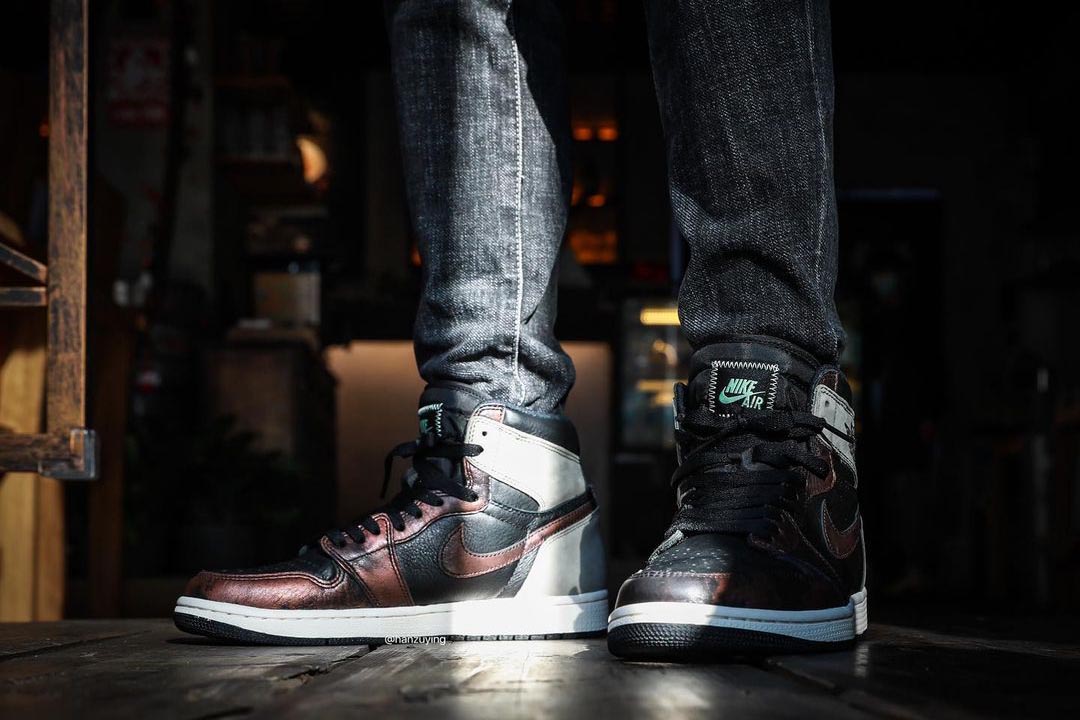 Air Jordan 1 Retro High OG "Patina" 555088-033