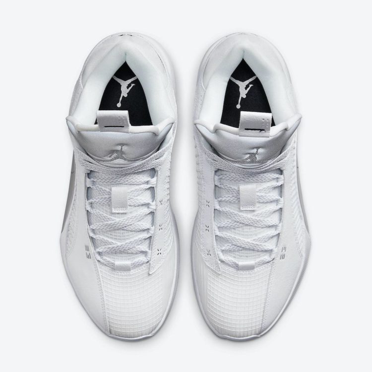 Air Jordan 35 Low "White Metallic" CW2459-100