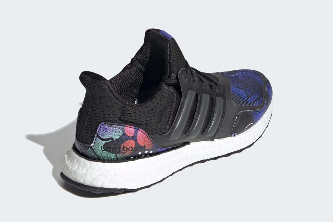 Jordan E. Moss x adidas UltraBOOST S&L DNA FZ2917