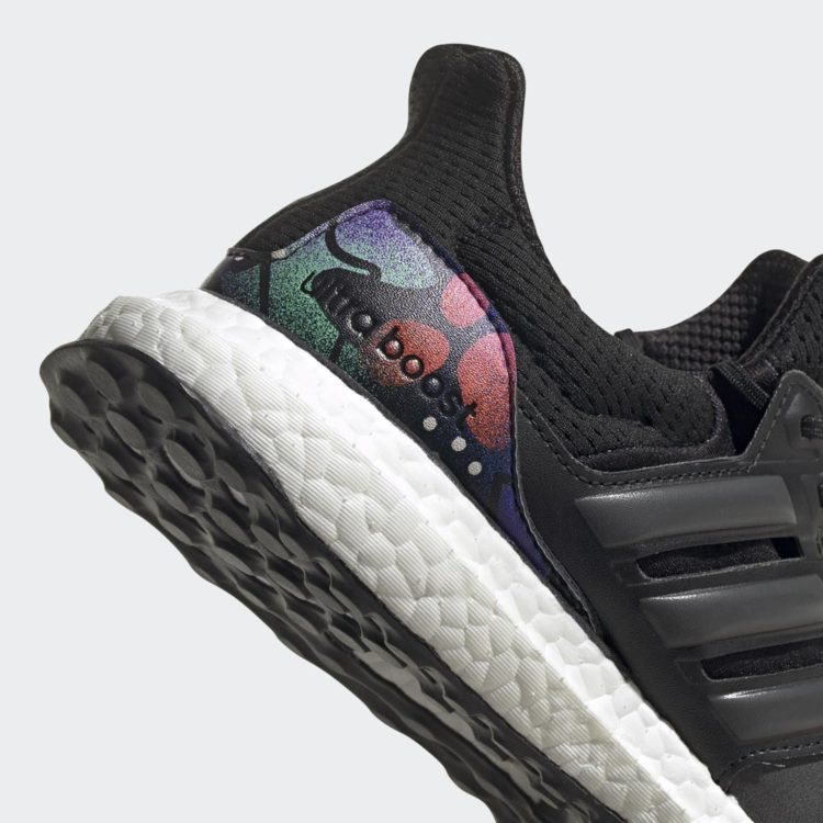 Jordan E. Moss x adidas UltraBOOST S&L DNA FZ2917