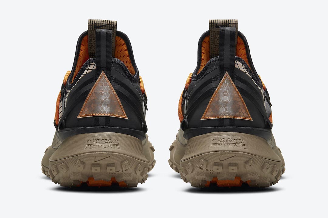 Nike ACG Mountain Fly Low "Fossil" DA5424-200