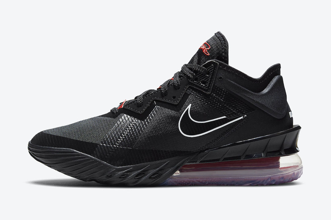 Nike LeBron 18 CV7562-001