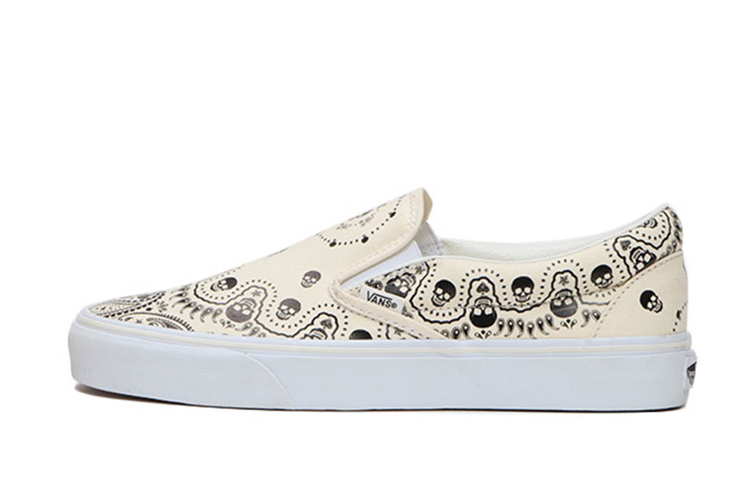 Vans Classic Slip On "Bandana" VN0A33TB42S