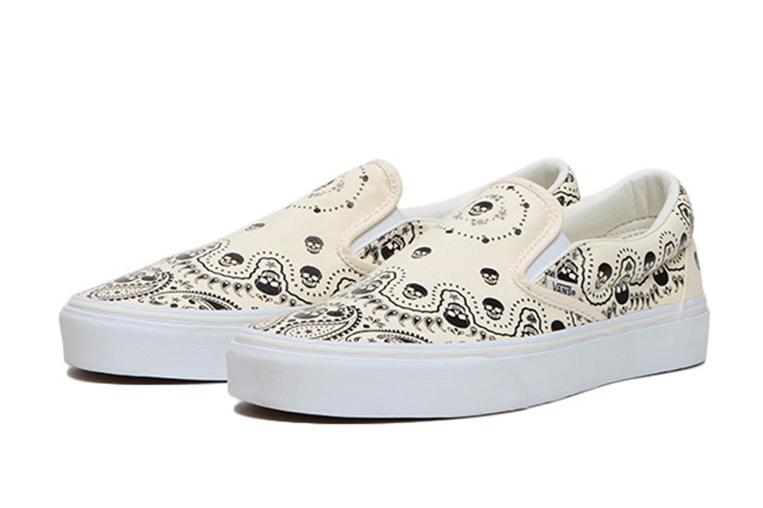 Vans Classic Slip On "Bandana" VN0A33TB42S