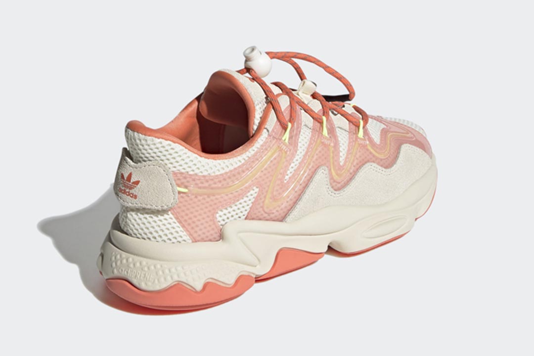 adidas Ozweego Plus Semi Coral H01568