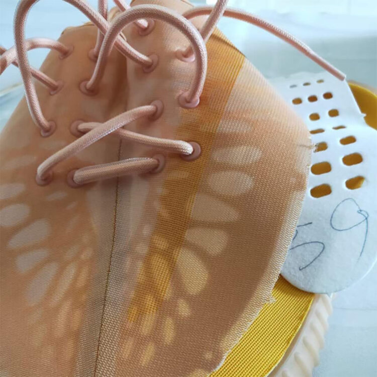 adidas Yeezy 350 V2 Mono Clay