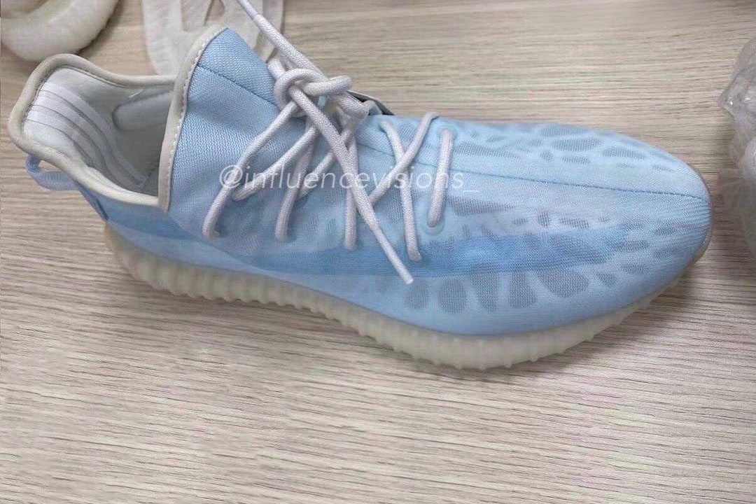 adidas Yeezy 350 V2 Mono Ice