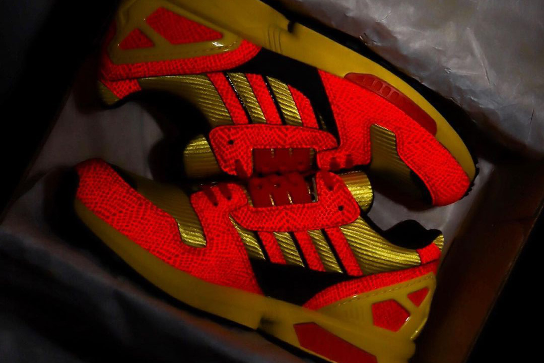 atmos x adidas ZX8000 "G-SNK4"