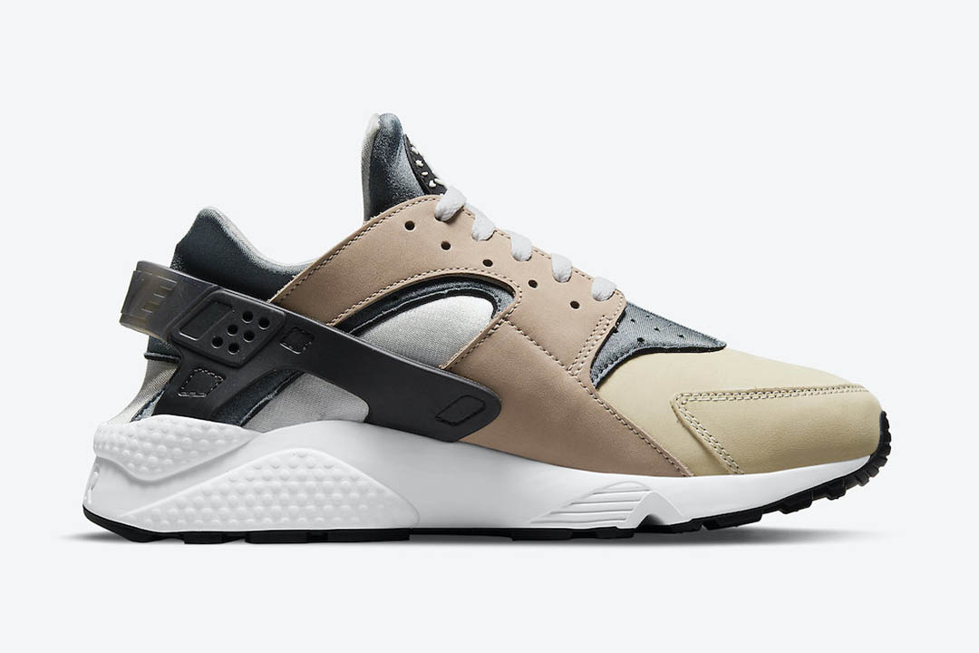 Nike Air Huarache "Escape" 2021 DH9532-201