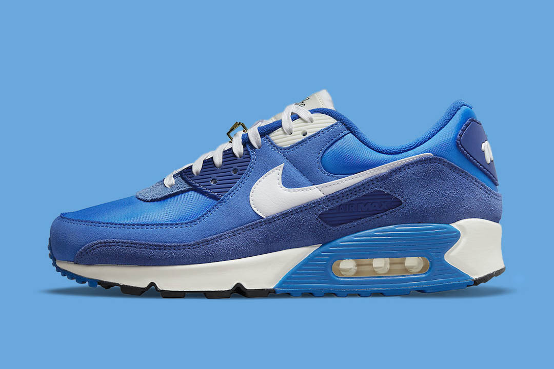 Nike Air Max 90 "Signal Blue" DB0636-400